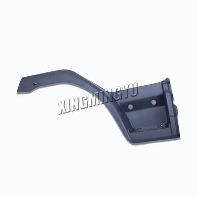Pochodzący z Chin Nowa przednia sekcja plastikowego klamra dla ciężarówki Dongfeng Chenglong 609 M61-8403221B M61-8403221B-YC M61-8403321/421